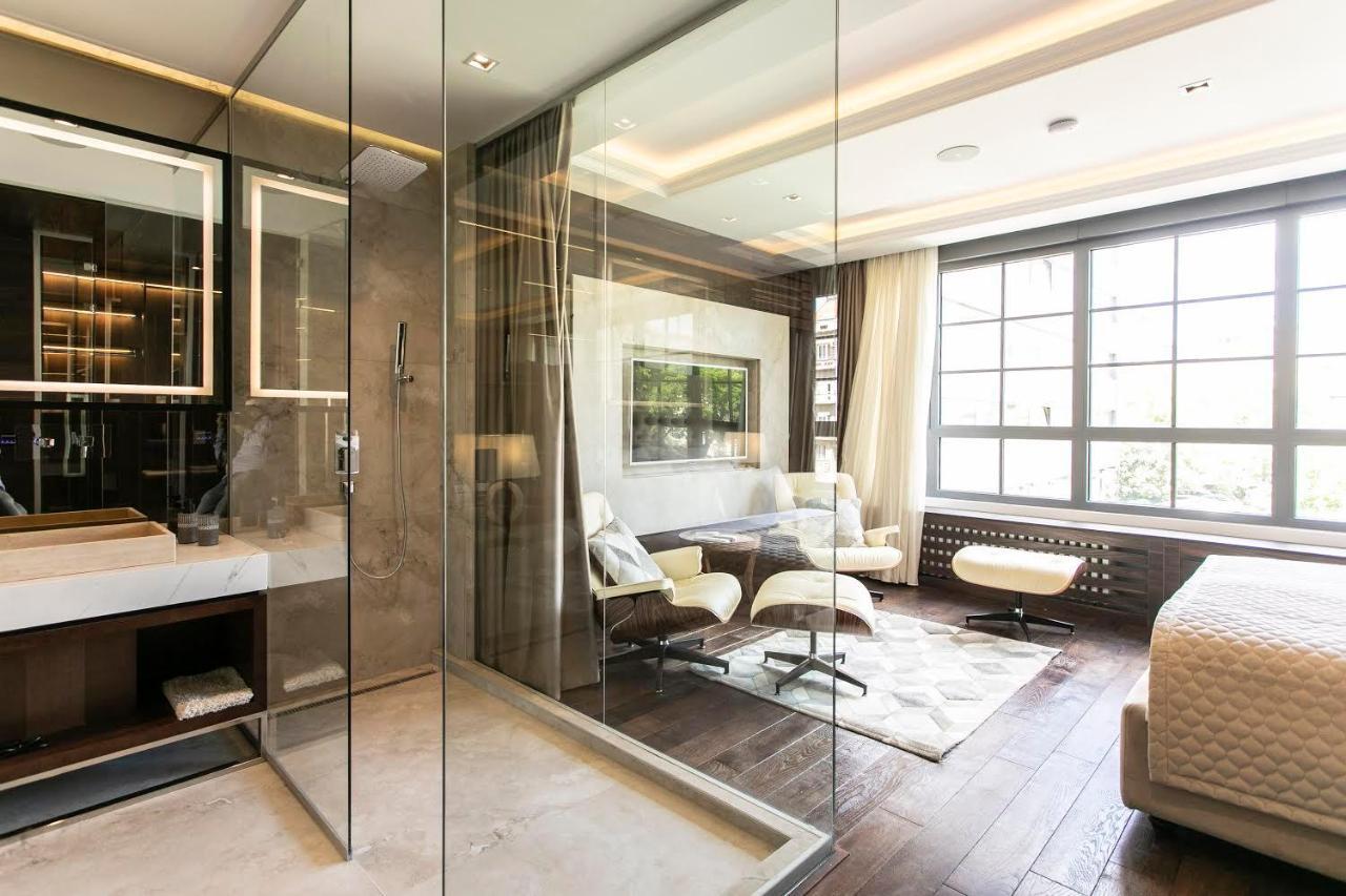 A True Touch Of Luxury Appartement Belgrado Buitenkant foto